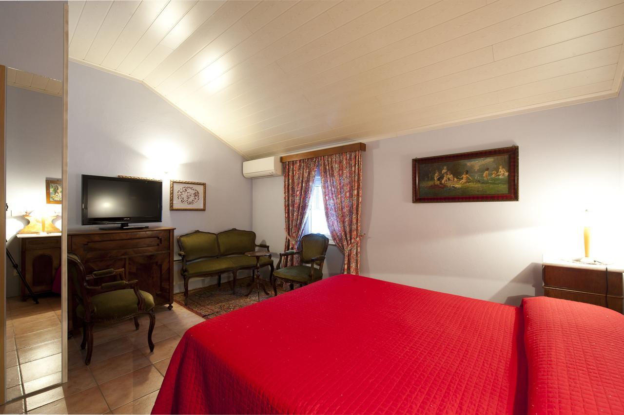 The Blue House Hotel Tolmin Eksteriør billede